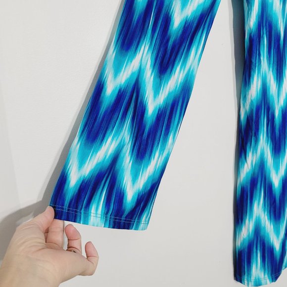 La Blanca Cover Up Womens Blue Chevron Stripe Swimsuit Tunic Shoulder Stretch S - Picture 2 of 9